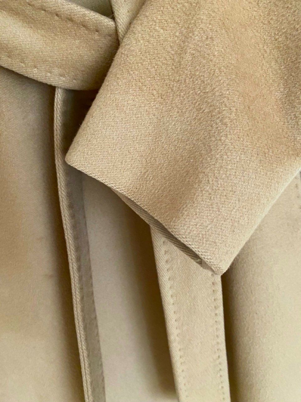 Max Mara Mäntel: Max Mara Mantel 100% Wolle – Gebraucht aus Zumikon von Frauenecke 4