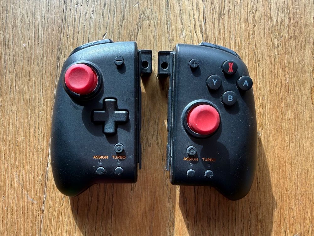 Joycon-Paar Hori Splid Pad Pro / Nintendo Switch (Gebraucht) in ...