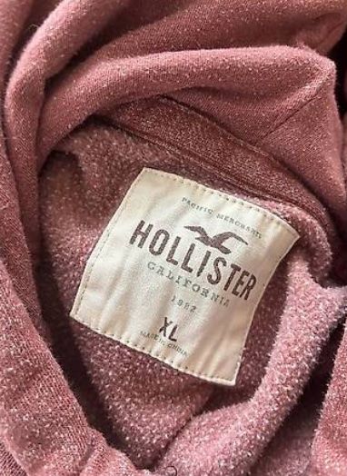 Pulls & Sweat-shirts: Différents pulls – D'occasion à La Croix (Lutry) par patricia150392 5