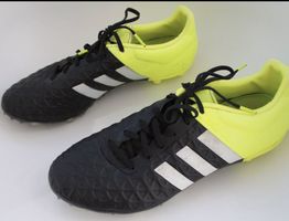Fussballschuhe Adidas 44