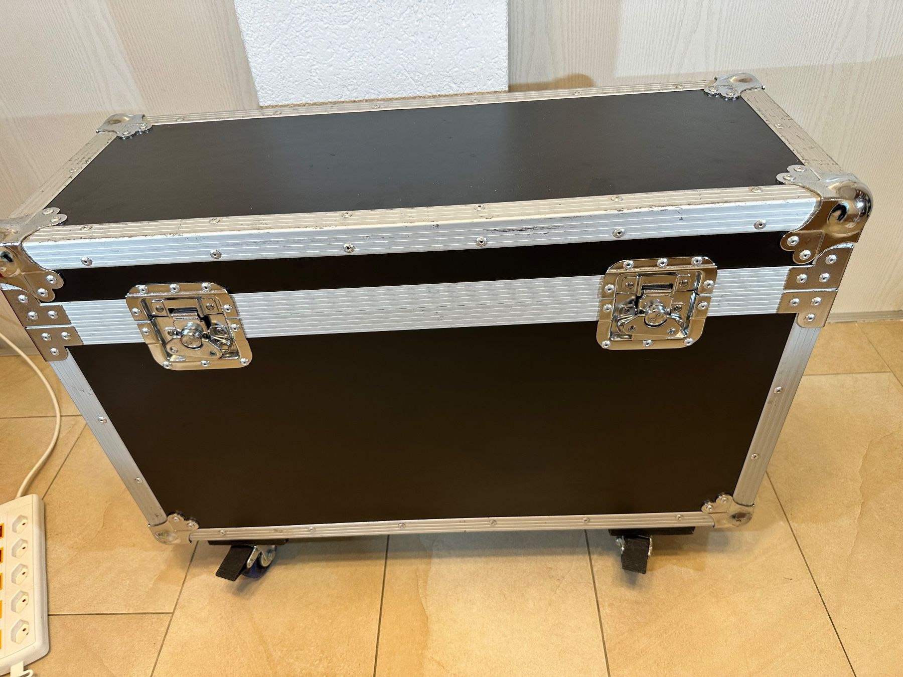 Showtec Lampes: 2x Showtec Phantom 50LED mit Case – D'occasion à Othmarsingen par Mira2020 8