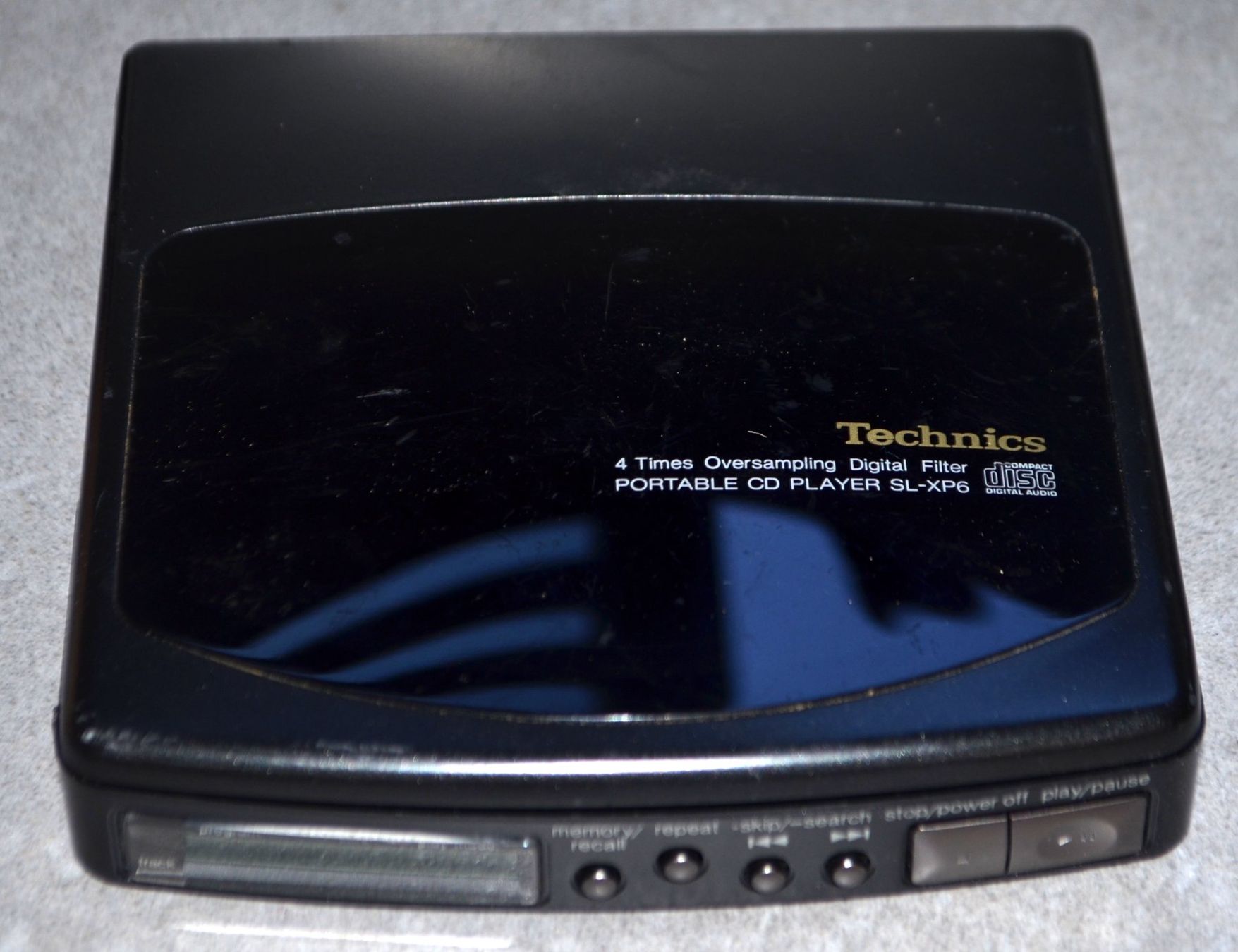 Lettore multimediale portatile: Technics SL-XP6 Discman CD Player – Usato da Collonges venduto da arashee 1