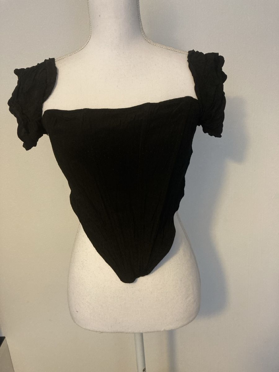 T-Shirts: Bustier 42 – Gebraucht aus Küssnacht am Rigi von Anacerna