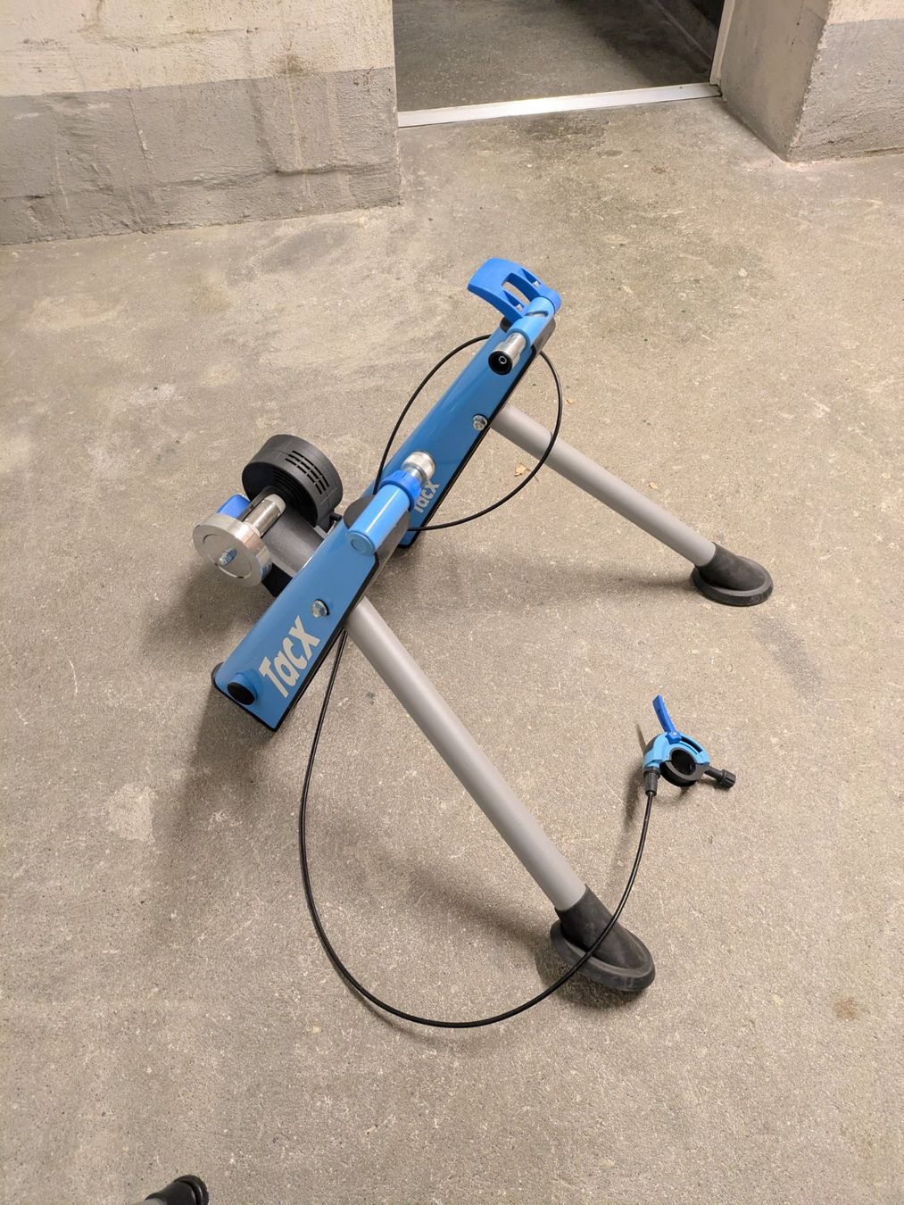 Tacx Hometrainer: Tacx Bike trainer – Usato da Zürich venduto da MitchGros 1