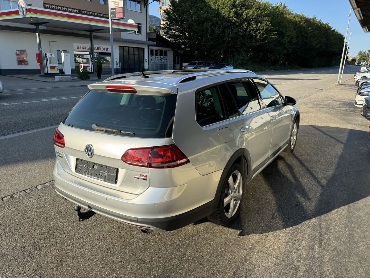 VW Automobili: VW  Golf Kombi Alltrack-Spezial – Usato da Gunzgen venduto da Node4164 2