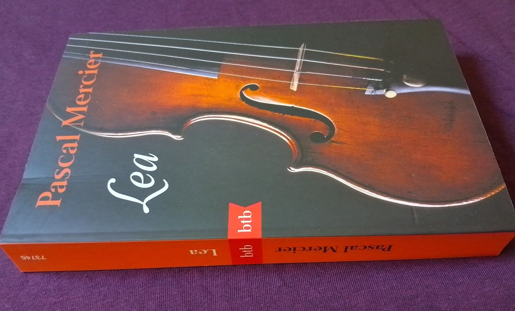 Libri: Pascal Merrcier : LEA. Novelle.  Peter Bieri – Usato da Zürich venduto da Flitzi2005 2
