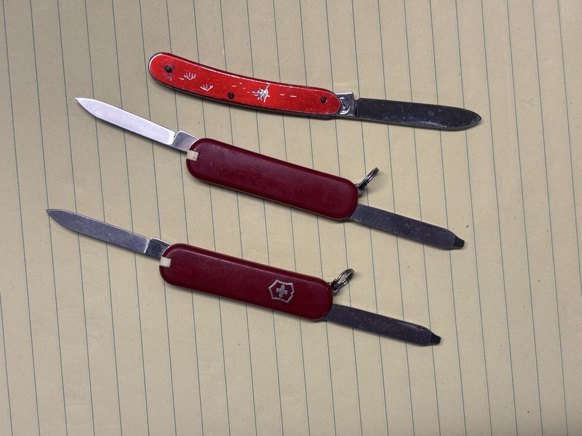 Coltelli tascabile: Couteau Suisse 3 pièces divers, petit format – Usato da Crans VD venduto da AlainScott 3