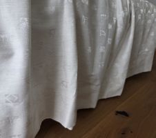 Vorhang (naturfarbe mit Muster)
