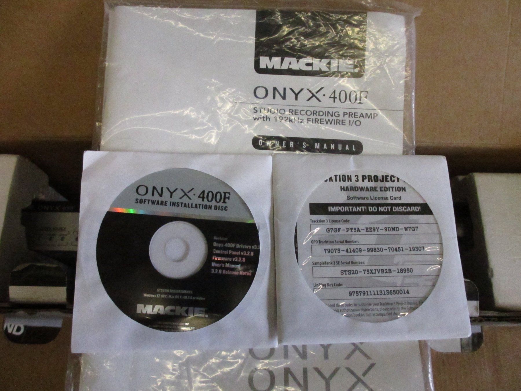 Mackie Attrezzatura per studi di registrazione: Mackie Onyx 400F Audio Interface - Neu & OVP – Nuovo e nell'imballaggio originale da Lyssach venduto da LeuSound 6