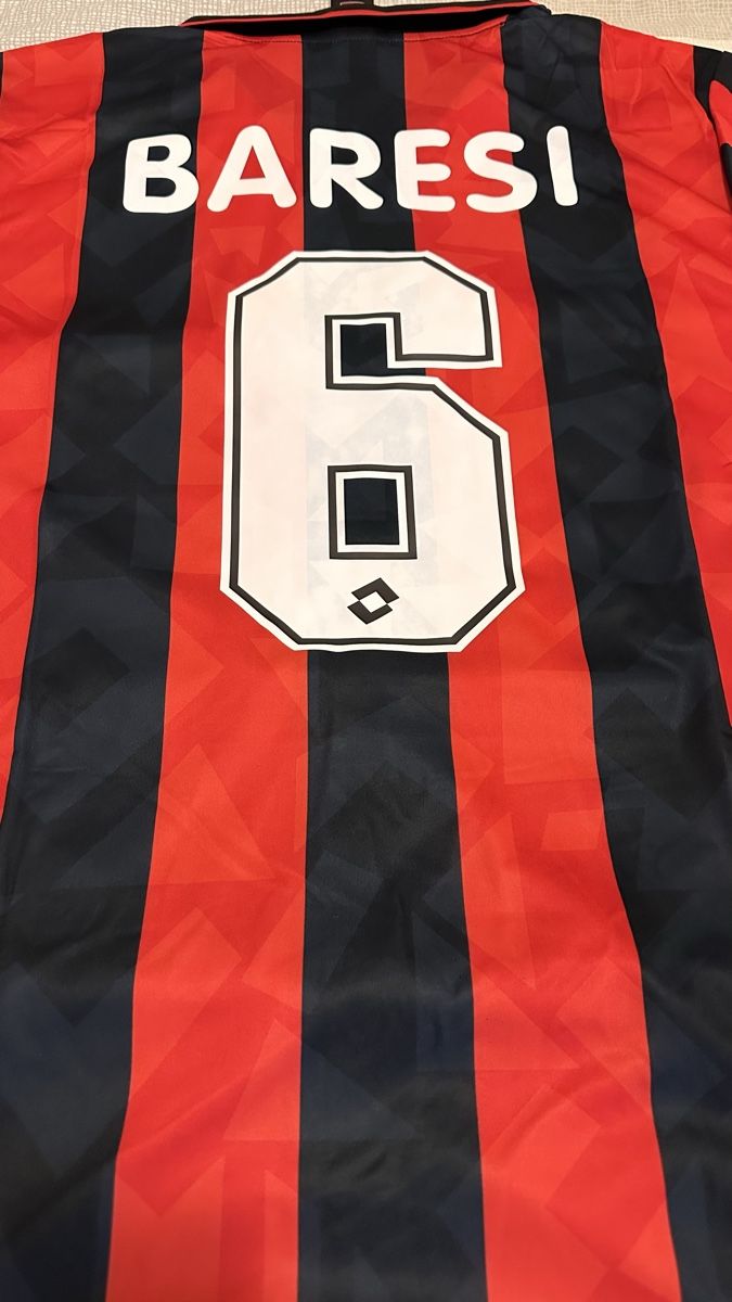 Canottiere & Pantaloni: Milan 93/94 Baresi 6 – Nuovo (secondo la descrizione) da Oberrieden venduto da jon_5cl2 1