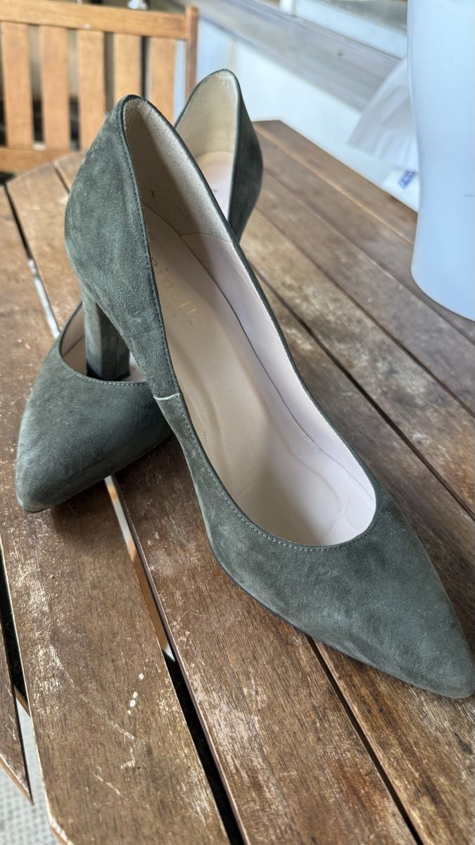 Scarpe da donna: Escarpins Minelli daim vert taille 39 – Usato da Genève venduto da balexair 2