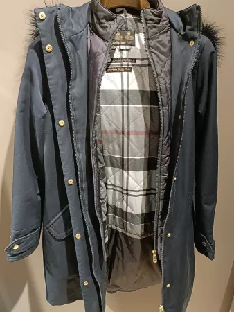 Barbour Winter Jacke mit Pelzkragen, Grösse 38, neuwertig