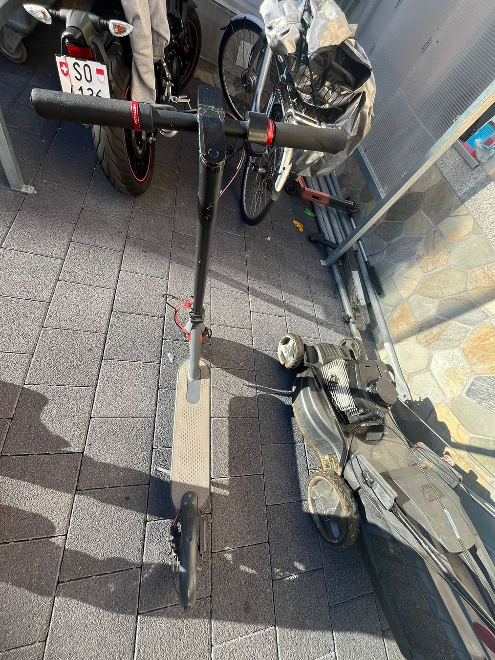 Elektromobile: E scooter – Gebraucht aus Schönenwerd von nic_mrm9 1