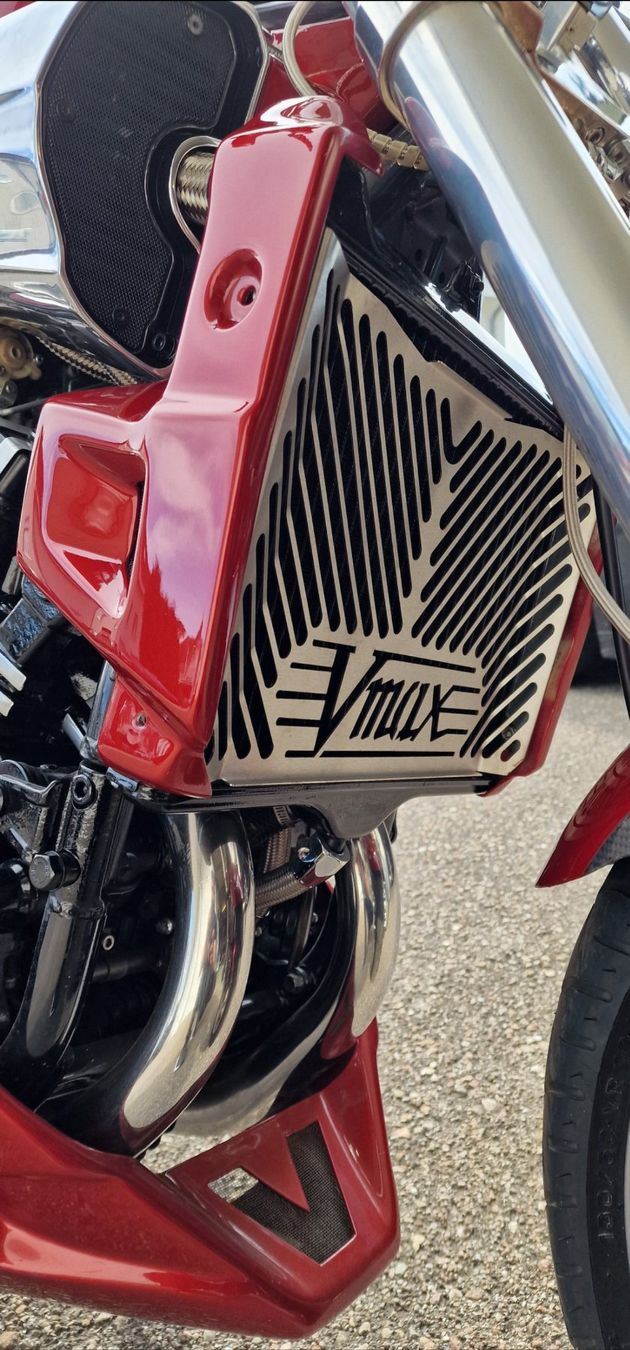 Yamaha Toutes les pièces détachées moto: YAMAHA V-MAX 1200 – D'occasion à Roggliswil par Bluro90 7