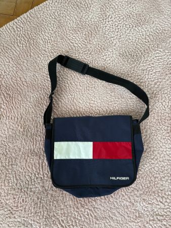Tommy Hilfiger Messenger Bag, Top Zustand, Vintage