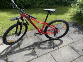 Trek Marlin 6 Kinder-MTB Bike 27.5 Zoll, Grösse S, Rot