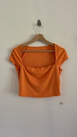 Crop top orange