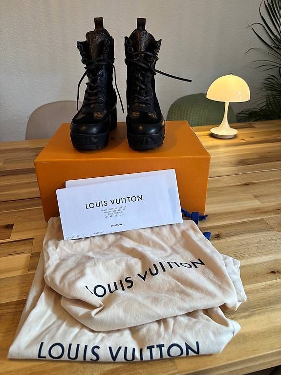 Scarpe da donna: Louis Vuitton Laureate Desert Boot Grösse 38 – Usato da Wattenwil venduto da flu_6v27 4