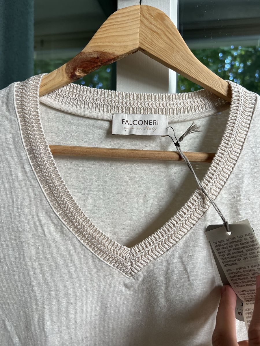 Falconeri T-shirt: Falconeri linen t-shirt- embroidered – Nuovo e nell'imballaggio originale da Corsier GE venduto da Karol_save_planet 2