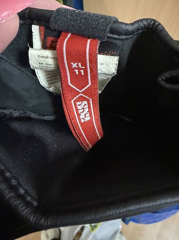 Gants & mitaines : Motorrad Handschuhe  – D'occasion à Möhlin par BOBERLI 1