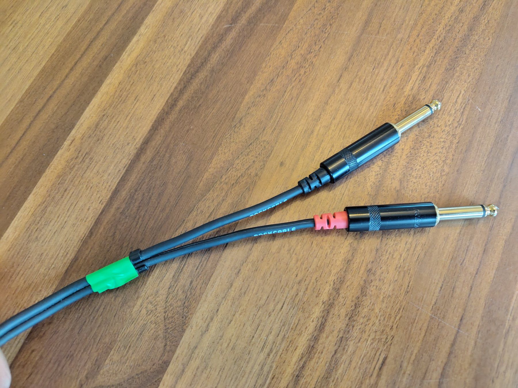 Cavi: Audiokabel Jack to Cinch 2m – Usato da Bern venduto da themax123 2