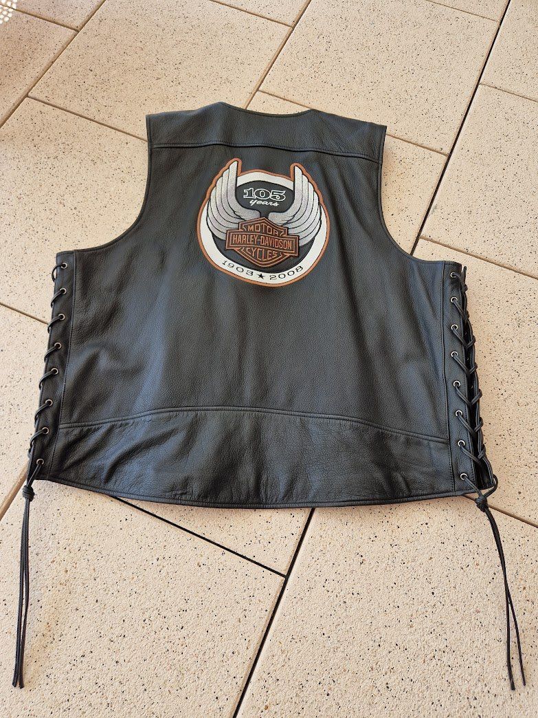 Harley-Davidson Lotti di vestiti: Harley Bekleidung 7 teilig – Usato da Müllheim Dorf venduto da roh_5pl5 3