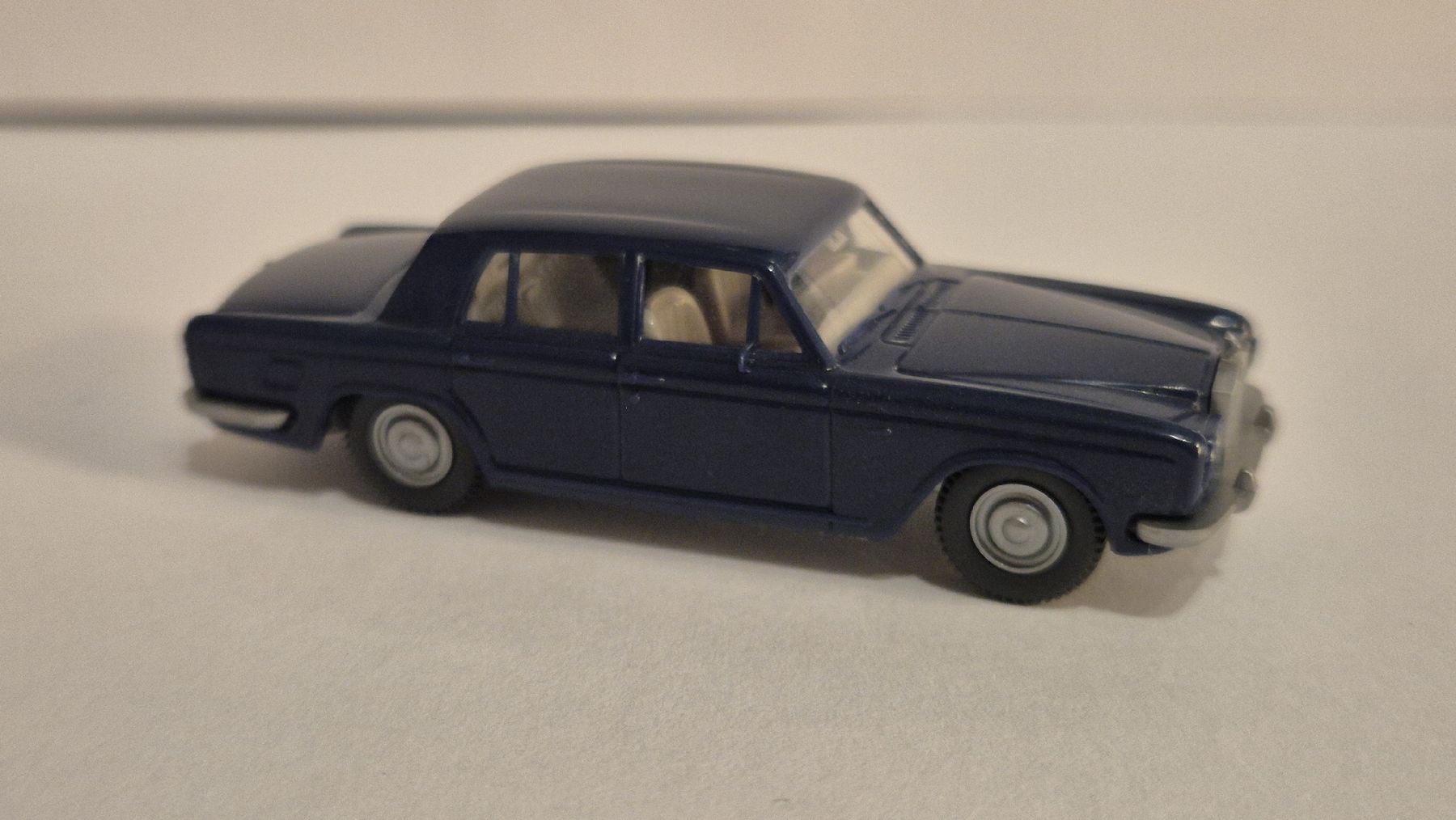 Wiking Voitures modèles: Rolls Royce Silver Shadow von Wiking – Neuf (Voir description) à Uznach par Katinka83