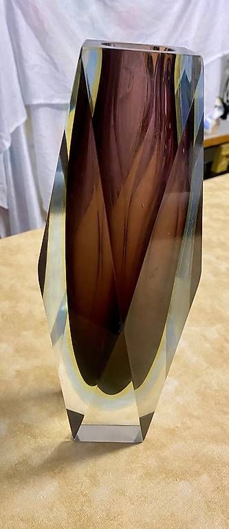 Vasi & Recipienti: Facettierte Murano Glasvase 60er Jahre – Usato da Zollikon venduto da LouisArmstrong