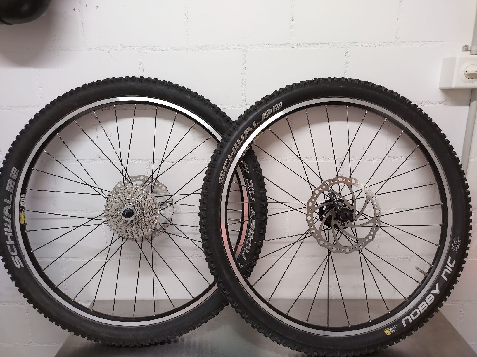 Shimano Ersatzteile: XT Komplette Räder 26" – Gebraucht aus Hombrechtikon von TheRock
