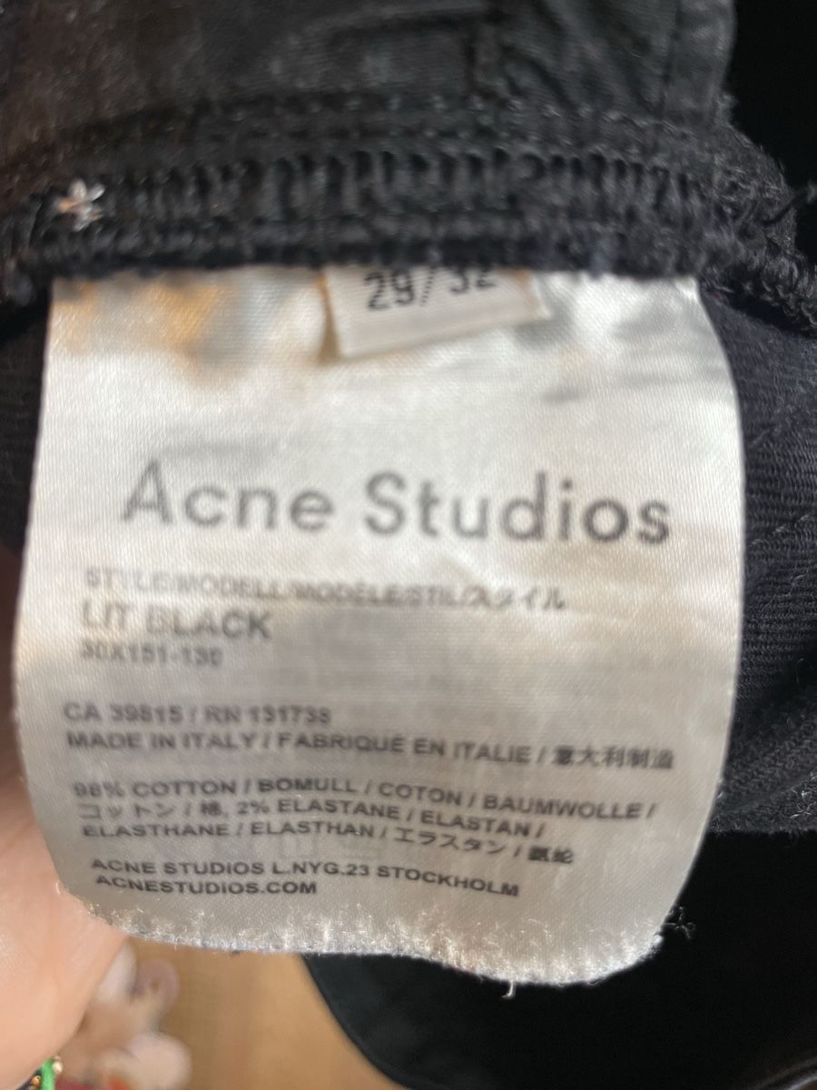 Jeans: Acne black jeans size 29 – Gebraucht aus Yverdon-les-Bains von pen_bbz8 4