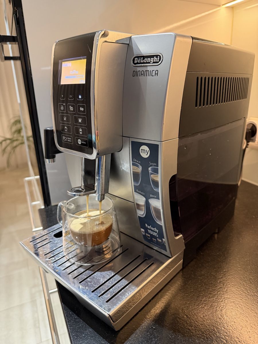 Macchine per caffè & Macchine per espresso: Delonghi  – Usato da Rheineck venduto da nik_w5bc 1