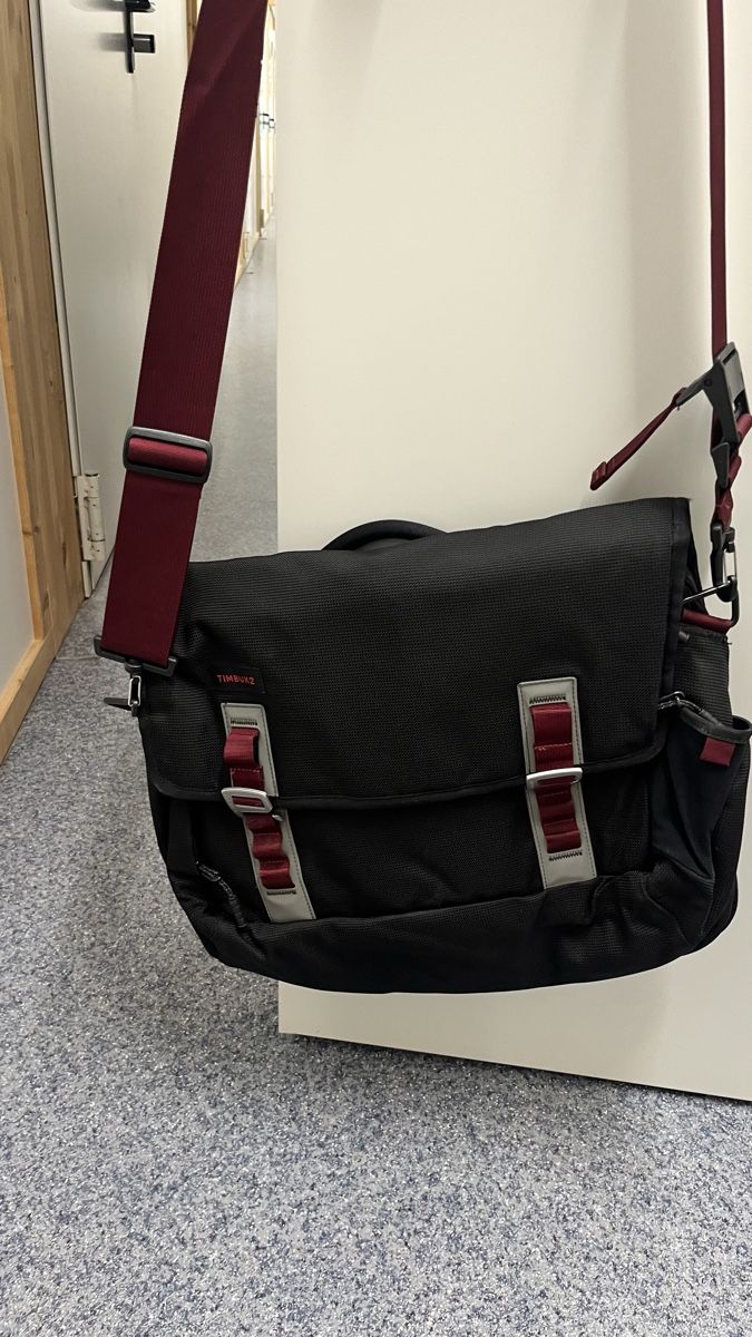 Timbuk2 Borse: Timbuk2 Messenger Bag – Usato da Oberwil BL venduto da PenguinPK