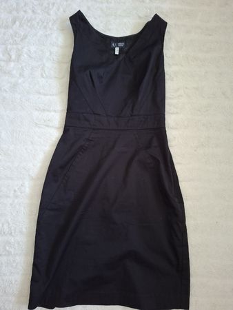 Armani Jeans Robe d'été noire, taille 40 - Élégante 