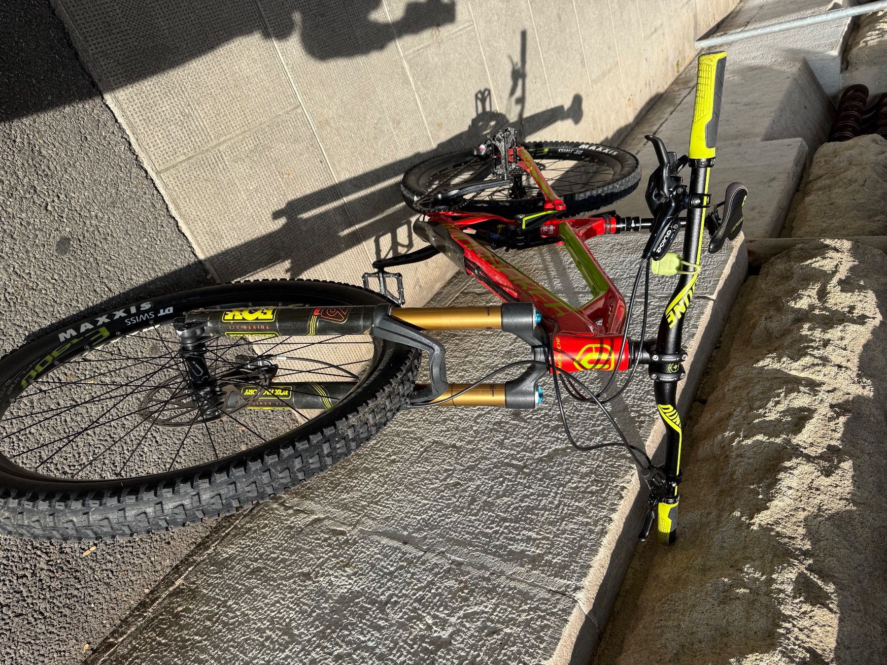 Mondraker Velos: Mondraker Dune RR – Gebraucht aus Genève von val_zf6j 1