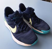 Nike Sportschuh Kids Gr. 36