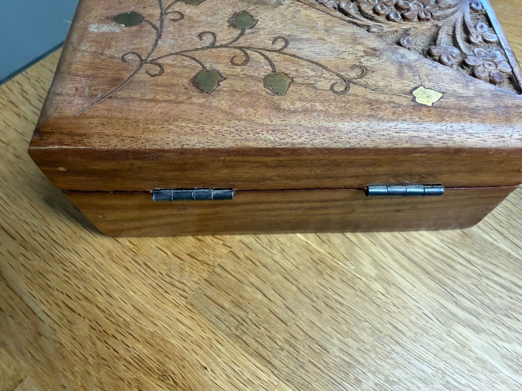 Articoli in legno: Sheesham Box 15 x 10cm – Usato da Biel-Benken BL venduto da roema 2