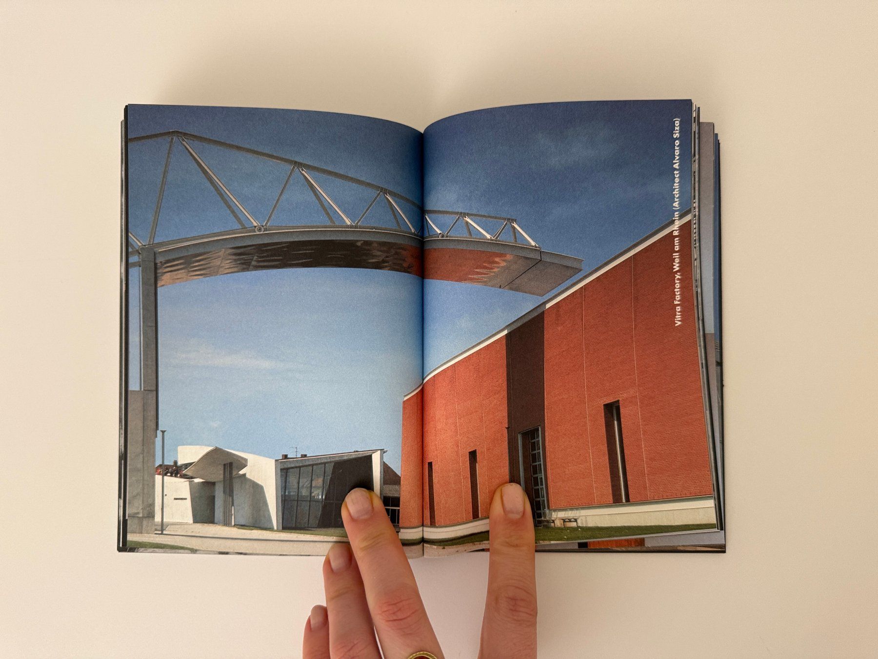 Libri: vitra. 1996 – Usato da Bern venduto da consign_agency 4