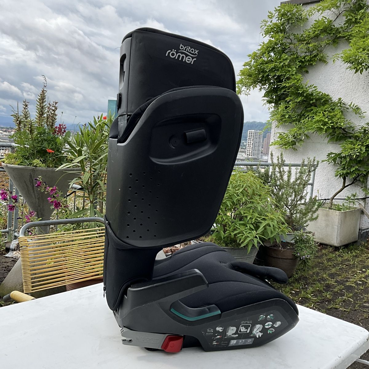 Britax Römer Auto-Kindersitze: Kindersitz - Britax Römer - Discovery Plus – Gebraucht aus Zürich von Gegelino 2