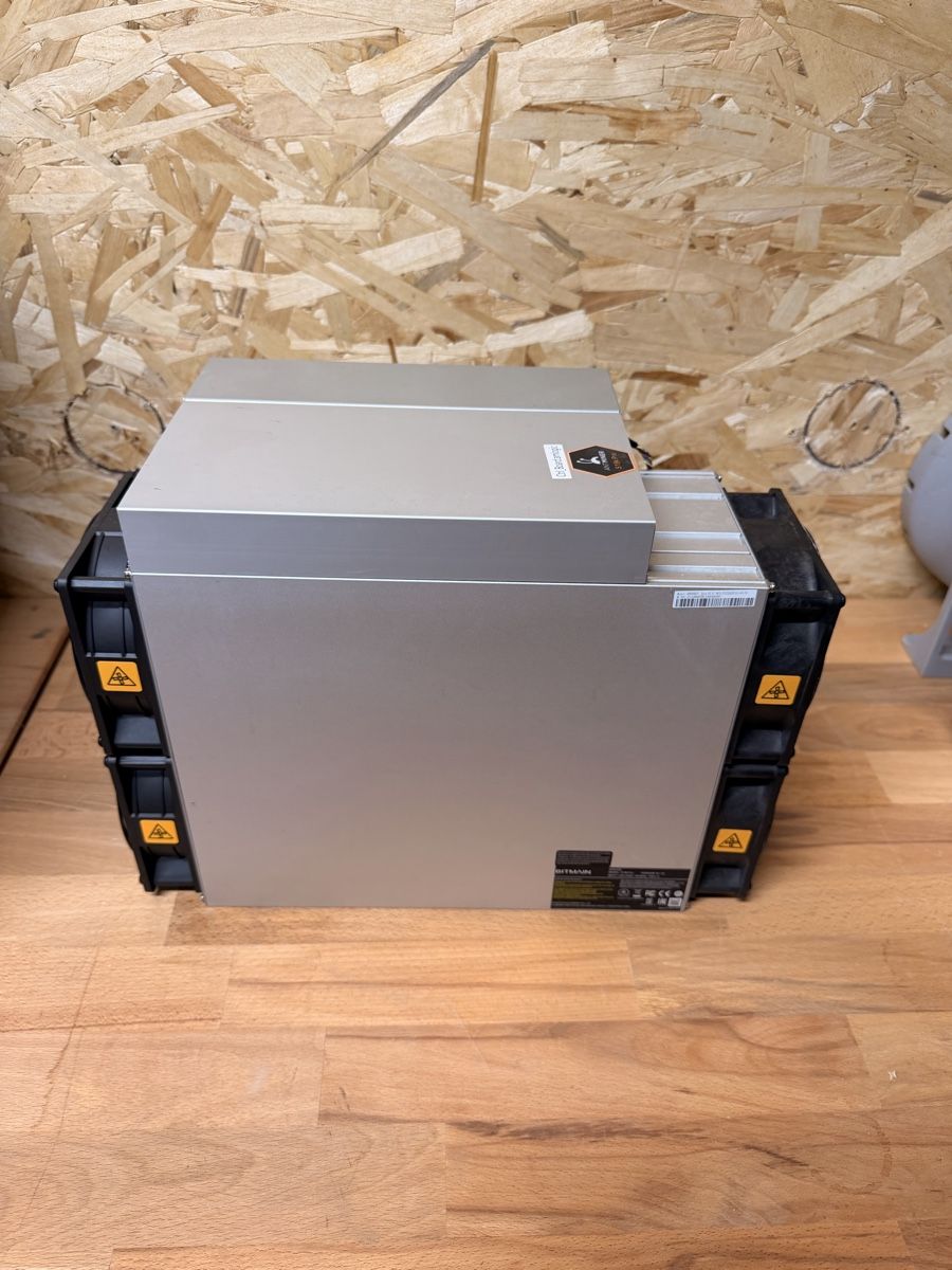 Bitmain Coin Miner: Antminer S19K Pro – Nuovo e nell'imballaggio originale da Oberriet SG venduto da Silvan..M 1