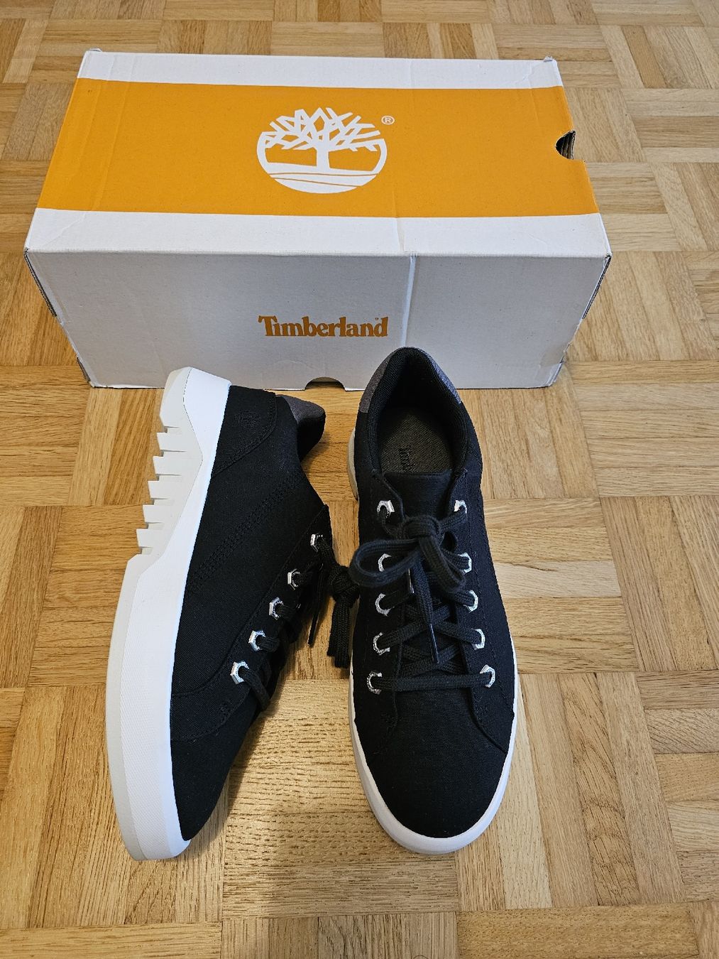 Timberland Scarpe da donna: Timberland Damen-Sneaker Gr. 38.5 – Nuovo (secondo la descrizione) da Neuenegg venduto da butterfly898