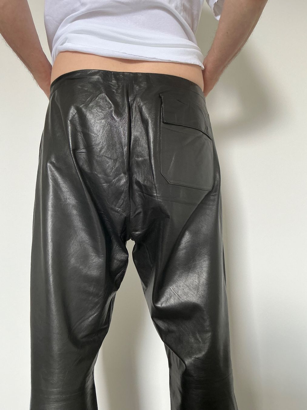 Gucci Pantalons: Gucci Lederhose, schwarz, Grösse 54 – D'occasion à Carona par LaDark11 2