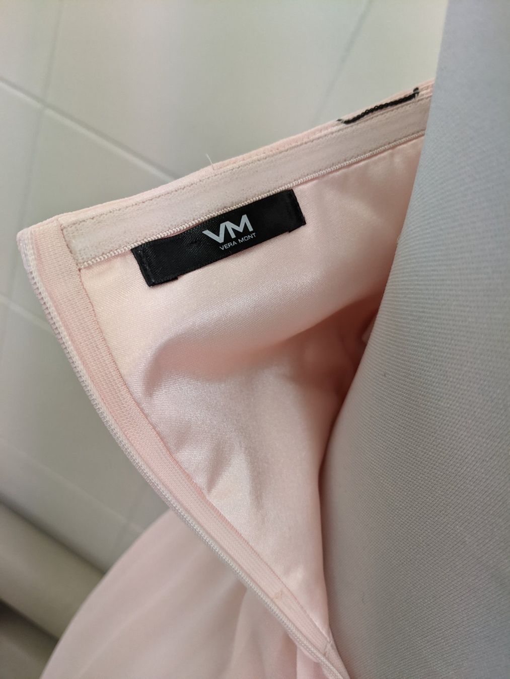 Vestiti: Damen Kleid GR 38 – Usato da Langnau am Albis venduto da Judithsebi 6