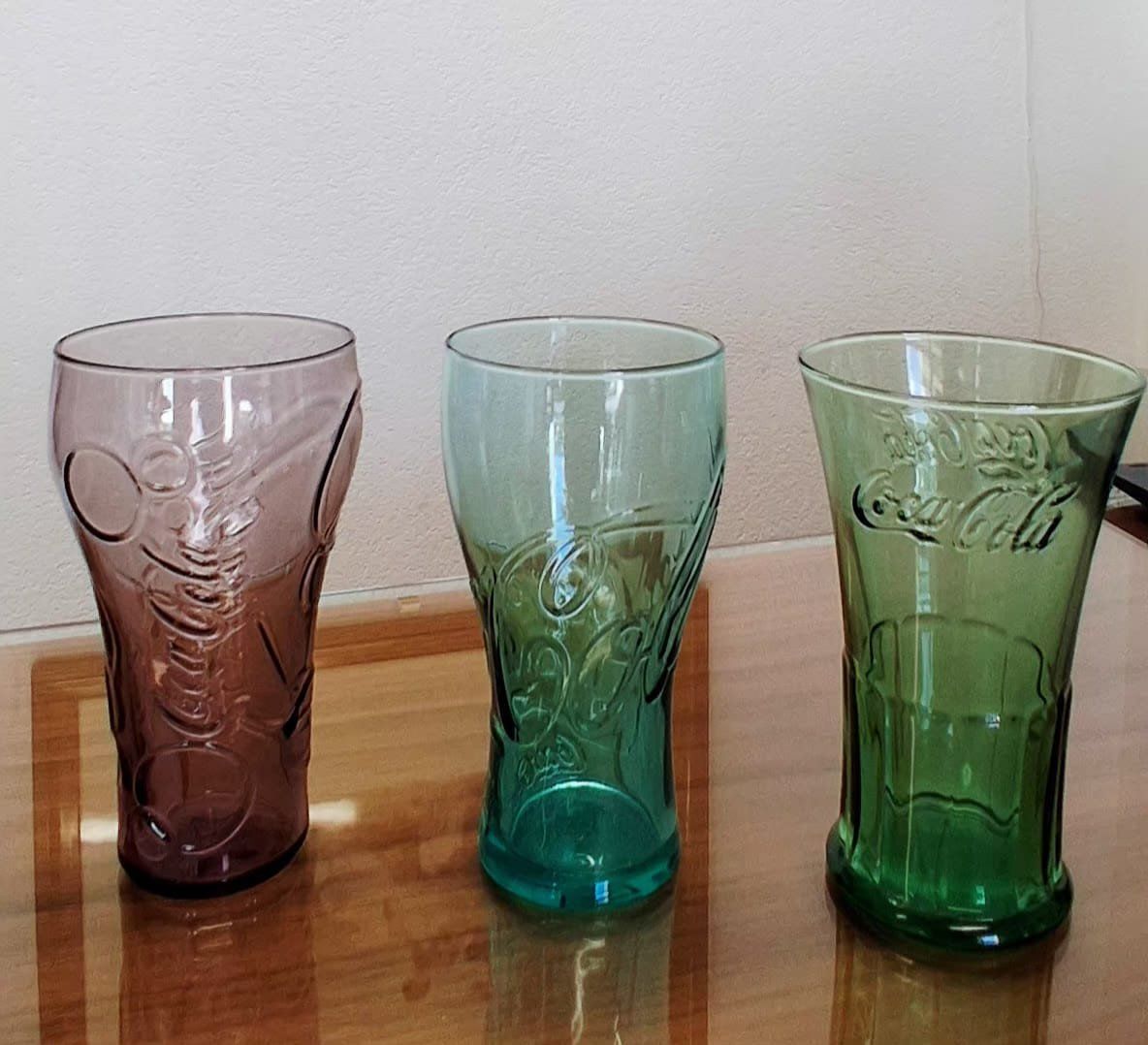 Coca-Cola Gläser: Coca-Cola Gläser Set 6 stk, Verschiedene Farben – Gebraucht aus Sonceboz-Sombeval von ant_cd5j 7