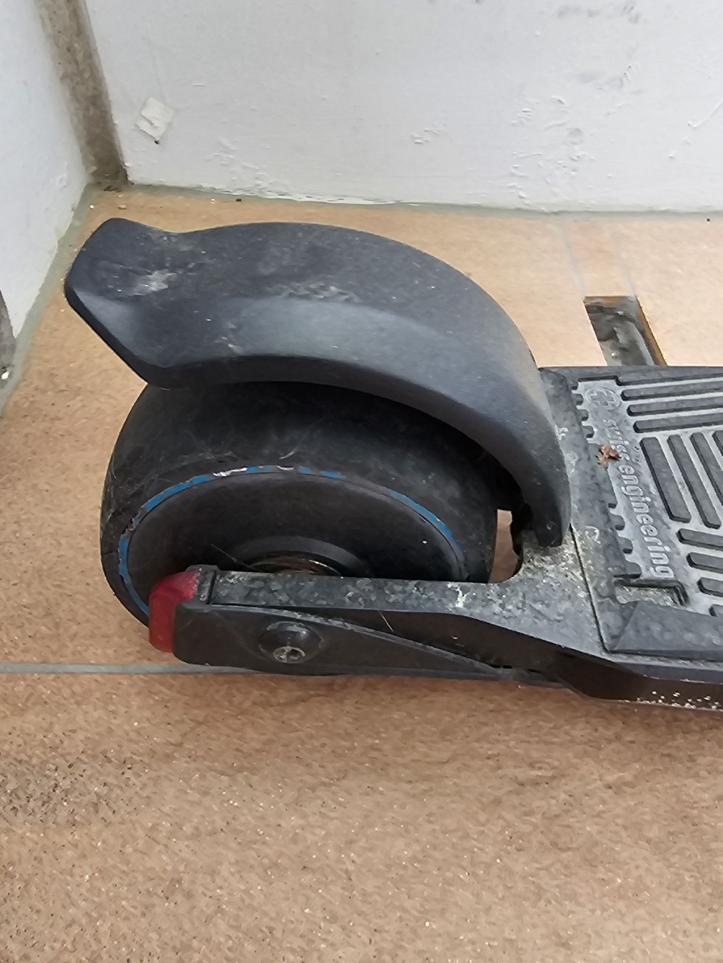 Scooters: Micro E-Scooter Black. Used. – Gebraucht aus Zug von Andkur1971 5