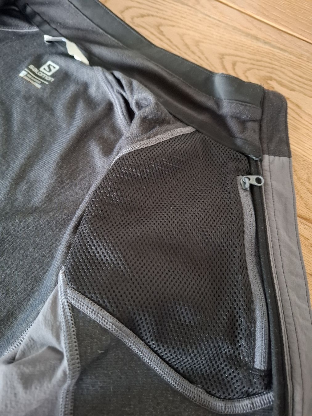 Salomon Giacche: Windstopper / Windjacke Salomon, Damen, Gr. XS – Nuovo (secondo la descrizione) da Bassersdorf venduto da Marmottli 6