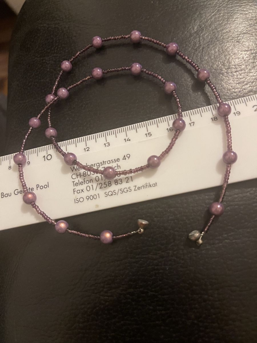 Ketten: Collier simple fin très bon état violet 47 cm – Gebraucht aus Kloten von Vermicelles 3
