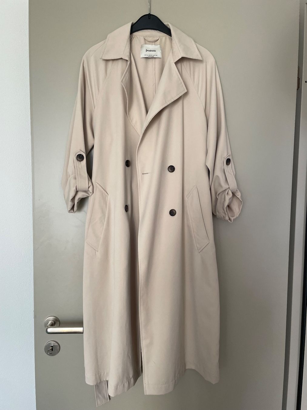 Stradivarius Cappotti: Stradivarius Trench Coat S – Usato da Dübendorf venduto da Mangia14