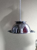 WITZIGE DECKENLAMPE