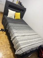 Bett
