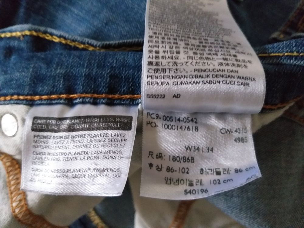 taille 34 levis correspondance